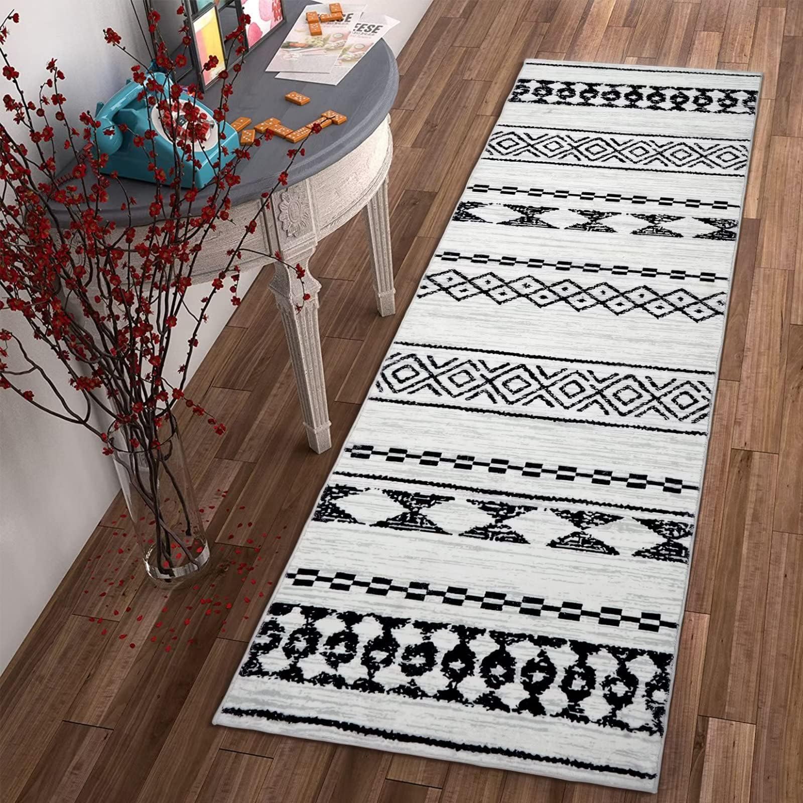 Hallway Rug Black And White Farmhouse Runner Rug GARVEE 2x8