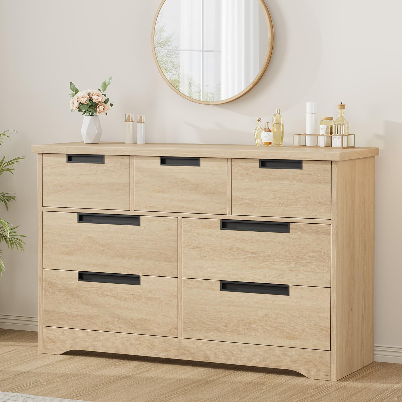 Garvee 7-Drawer Natural Modern Bedroom Dresser | Embedded Handles Wooden Chest