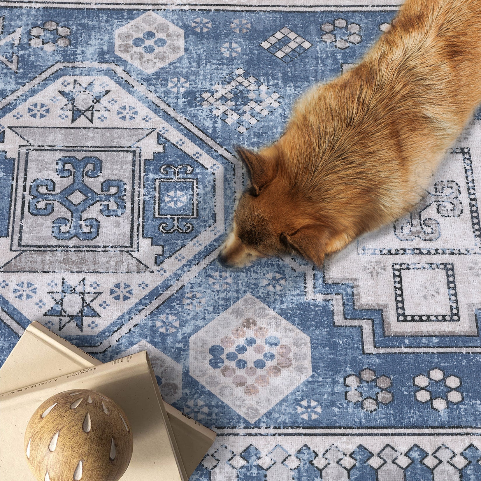 Garvee Runner Rug 2x8 Feet Washable Non-Slip Vintage Medallion Hallway Runner, Stain Resistant Traditional Distressed Kitchen Mat Laundry Entryway Carpet Runner for Doorway Bedside, Blue