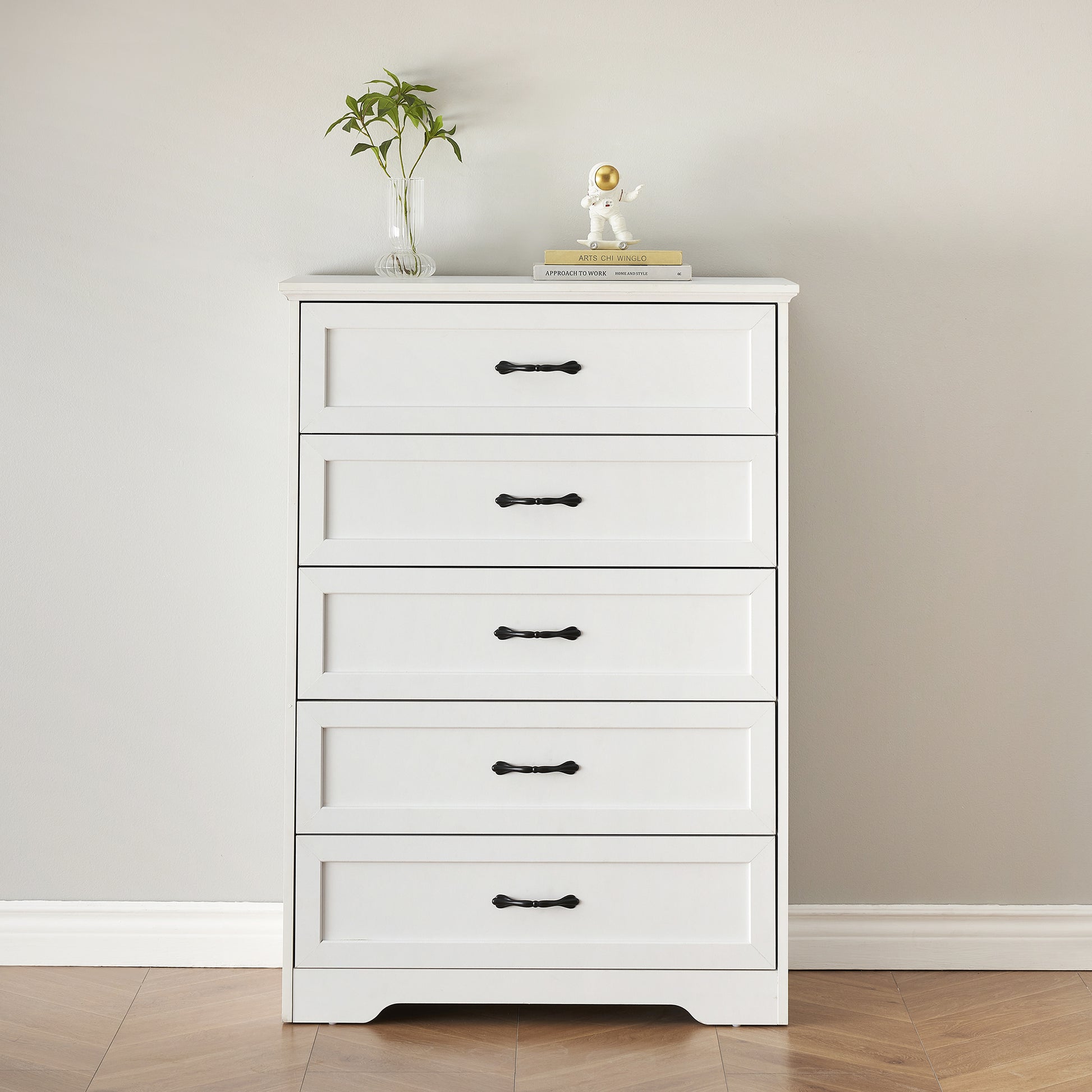Garvee 5 Drawers Dresser for Bedroom, Chest of Drawers with Wide Metal Handle, Farmhouse Modern Wooden Dresser Storage Organizer for Bedroom, Living Room, Kids Room(White)