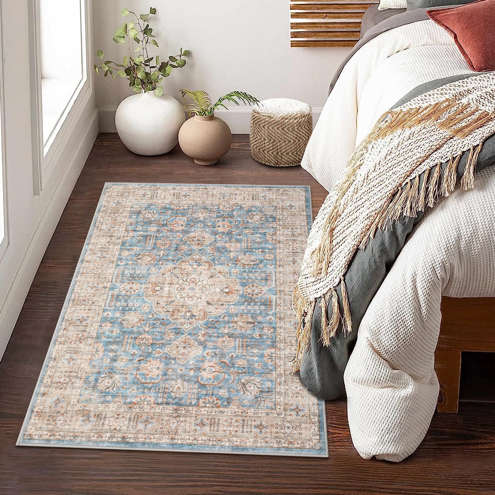 Garvee Area Rug 2x3 Washable Rug Vintage Medallion Doormat Boho Floral Accent Rug Indoor Entrance Kitchen Mat Soft Low Pile Front Door Mat Non-Slip Non-Shedding Small Rug for Bedroom Nursery