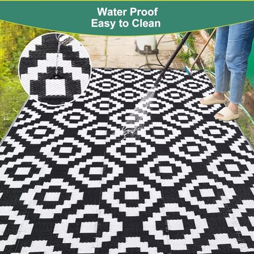 Garvee Outdoor Black & White 6x9 reversible plastic straw rug, washable, waterproof, Perfect for patio, porch, picnic, camping, RV, beach, trailer