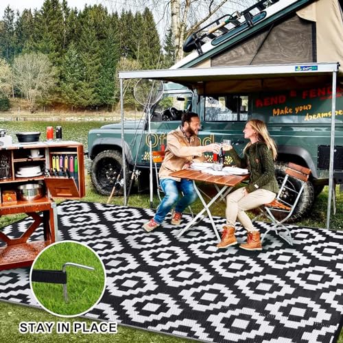 Garvee Outdoor Black & White 6x9 reversible plastic straw rug, washable, waterproof, Perfect for patio, porch, picnic, camping, RV, beach, trailer