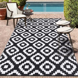 Garvee Outdoor Black & White 6x9 reversible plastic straw rug, washable, waterproof, Perfect for patio, porch, picnic, camping, RV, beach, trailer - Black & White