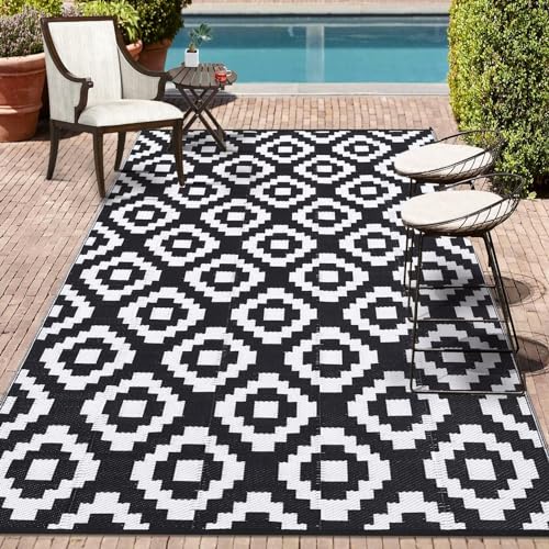 Garvee Outdoor Black & White 6x9 reversible plastic straw rug, washable, waterproof, Perfect for patio, porch, picnic, camping, RV, beach, trailer