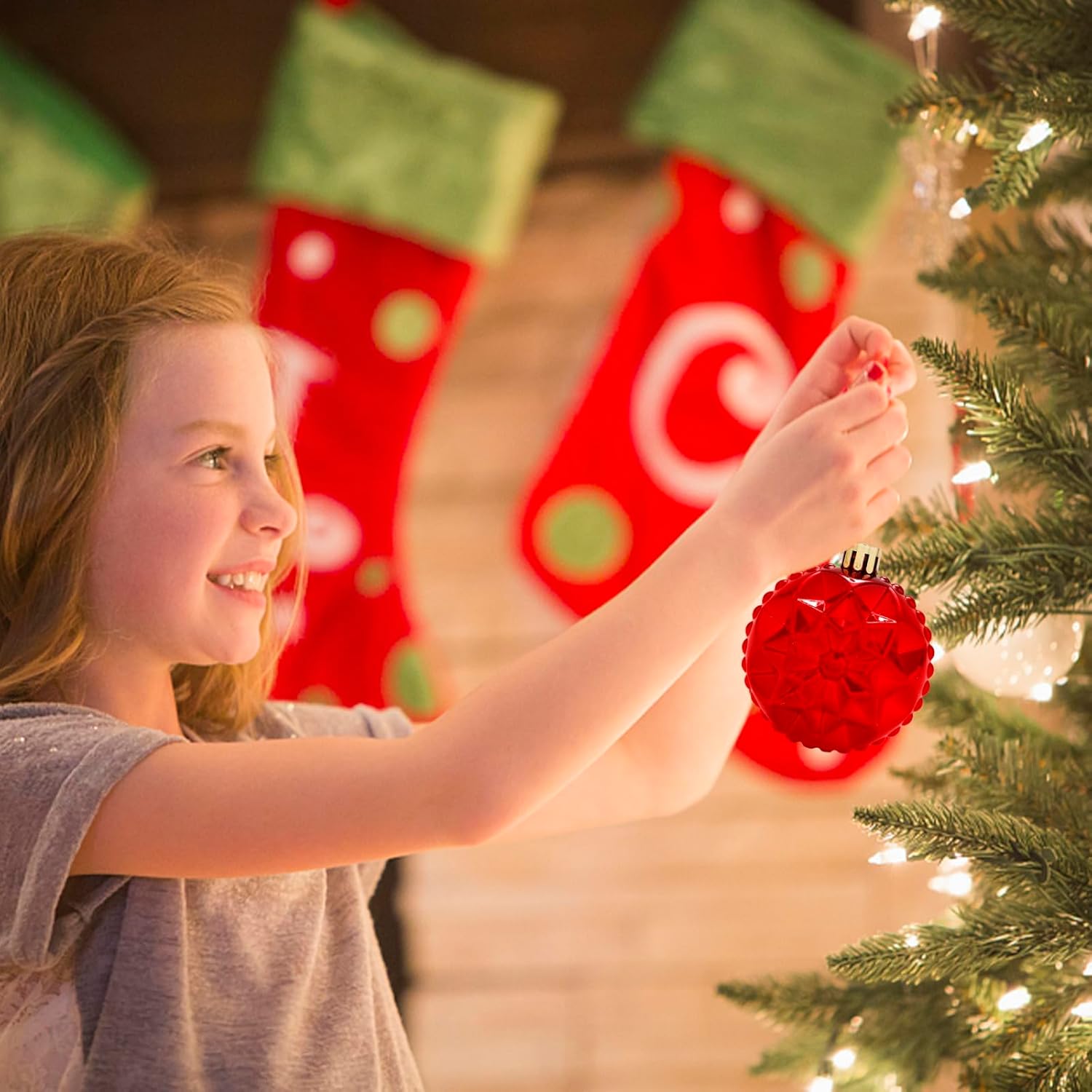 Garvee 70 Pcs Christmas Tree Ornaments Shatterproof Plastic Balls Glitter Stars Stockings Xmas Party Home Decor