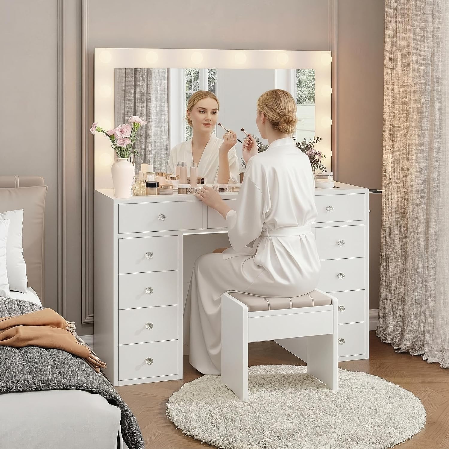 Garvee Vanity Desk With Mirror and Lights, 3-Color Lights Adjustable Brightness Make Up Dressing Table
