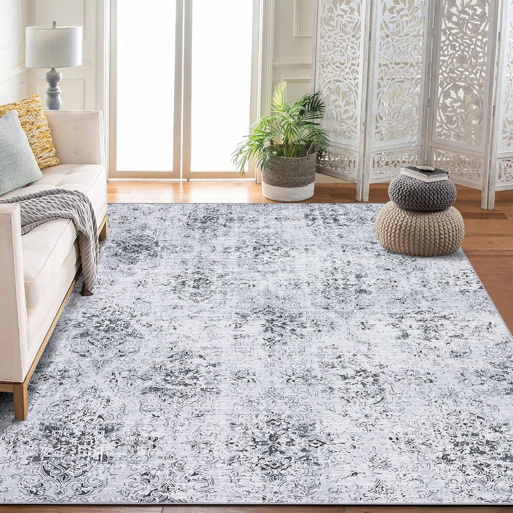 Garvee Bedroom Rug Washable Area Rug Non Slip Low Pile Boho Floral Small Carpet for Bedroom Bedside Soft Paisley Design