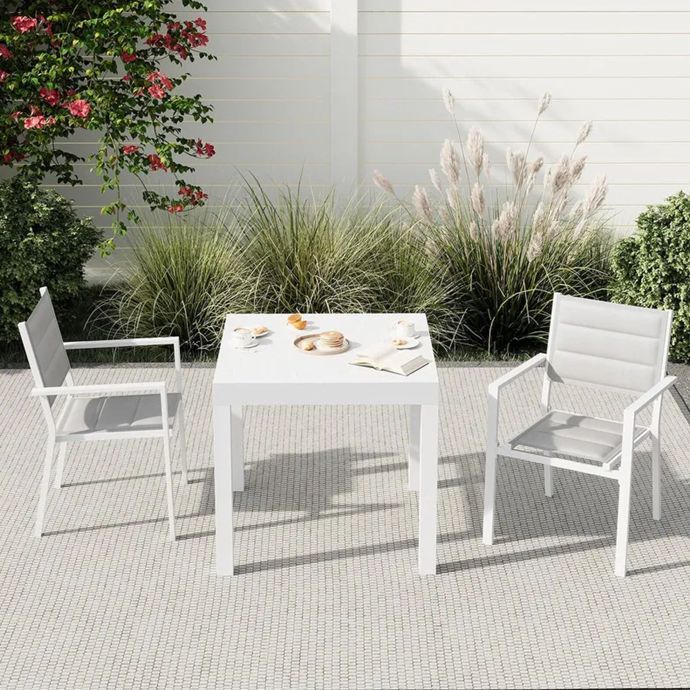 Garvee Expandable Patio Table, Extendable Outdoor Dining Table Set for 4-6 Persons, Aluminum Slat Frame Perfect for Backyard, Deck, Porch, White