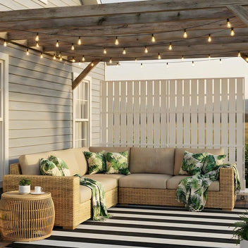 Garvee 70"x47" 3-Panel Metal Outdoor Privacy Screen in Louver Design for Patio, Deck, Balcony, Yard and Garden, White