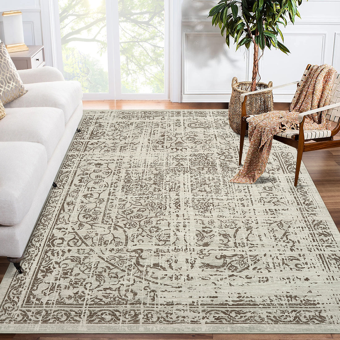 Garvee Vintage Area Rug, 4x6 Stain Resistant Carpet Non Shedding Non-Slip Soft Rug Bedroom Dining Room or Home Office, Low Pile Farmhouse Oriental Indoor Floor Carpet Brown