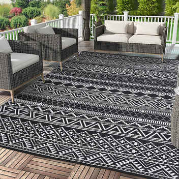 Garvee Outdoor Black & White 10x14 Geometric Rug, Waterproof Reversible Plastic Straw Carpet for Patio, Backyard, Deck, RV Camping