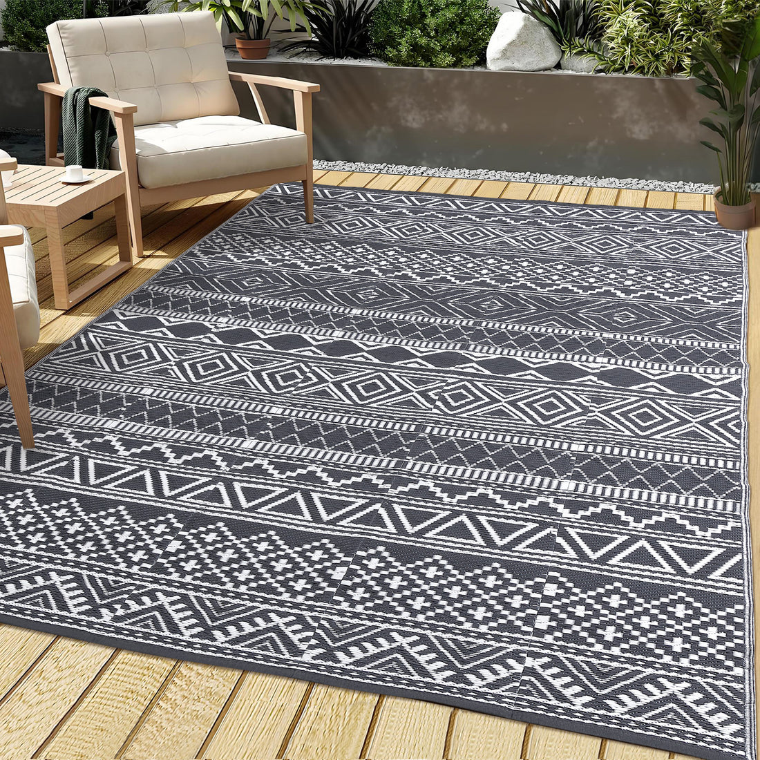 Garvee Outdoor Grey & White 9x18 Boho Rug, Reversible Waterproof PP Plastic Carpet for Patio, Camping & RV | Easy Clean Portable