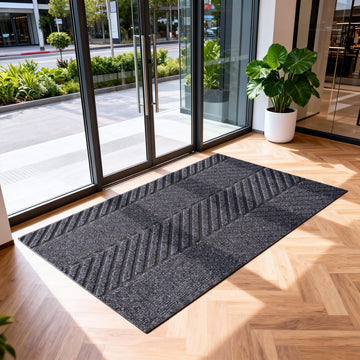 Garvee Front Door Mat for Outdoor Entry, 31.5x47 in Non Slip Weatherproof Entrance Doormat, Heavy Duty Waterproof Weather Mat for Hallway Entryway Mudroom Porch, Black