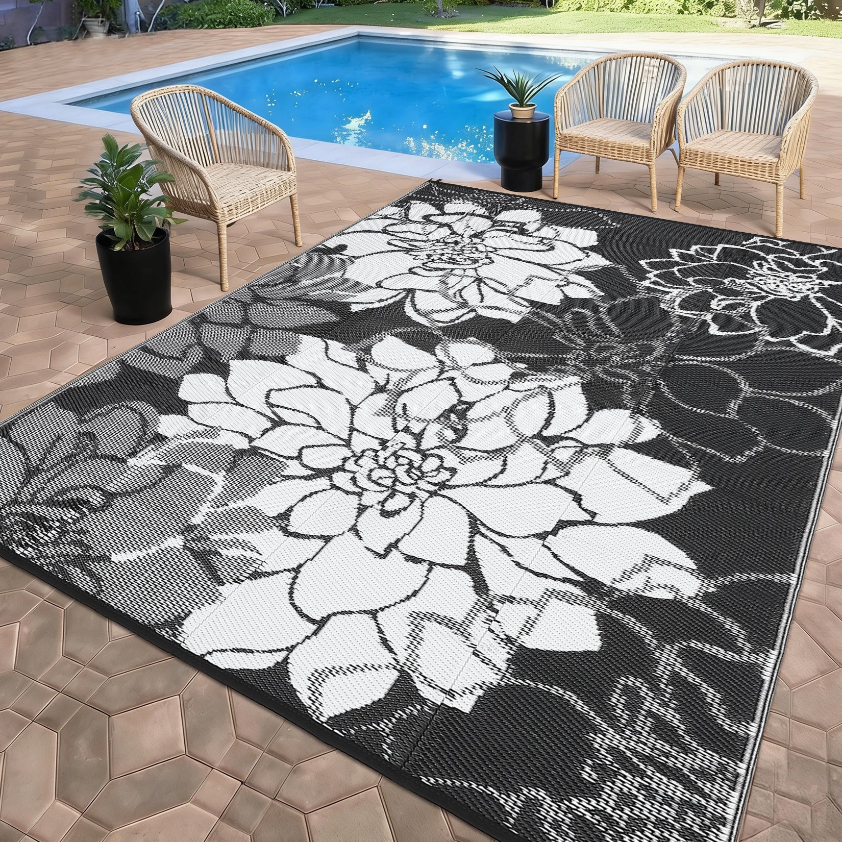 Garvee Outdoor Plastic Straw Rug 8x10 Waterproof Reversible UV Resistant Foldable Lightweight with Carry Bag for Patio Deck Porch