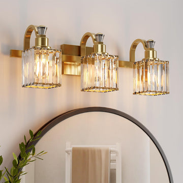 Garvee Bathroom Vanity Light Fixtures Modern Crystal Vanity Light Fixtures Over Mirror，3 Light Modern Crystal Wall Lighting with Square Shade（Gold
