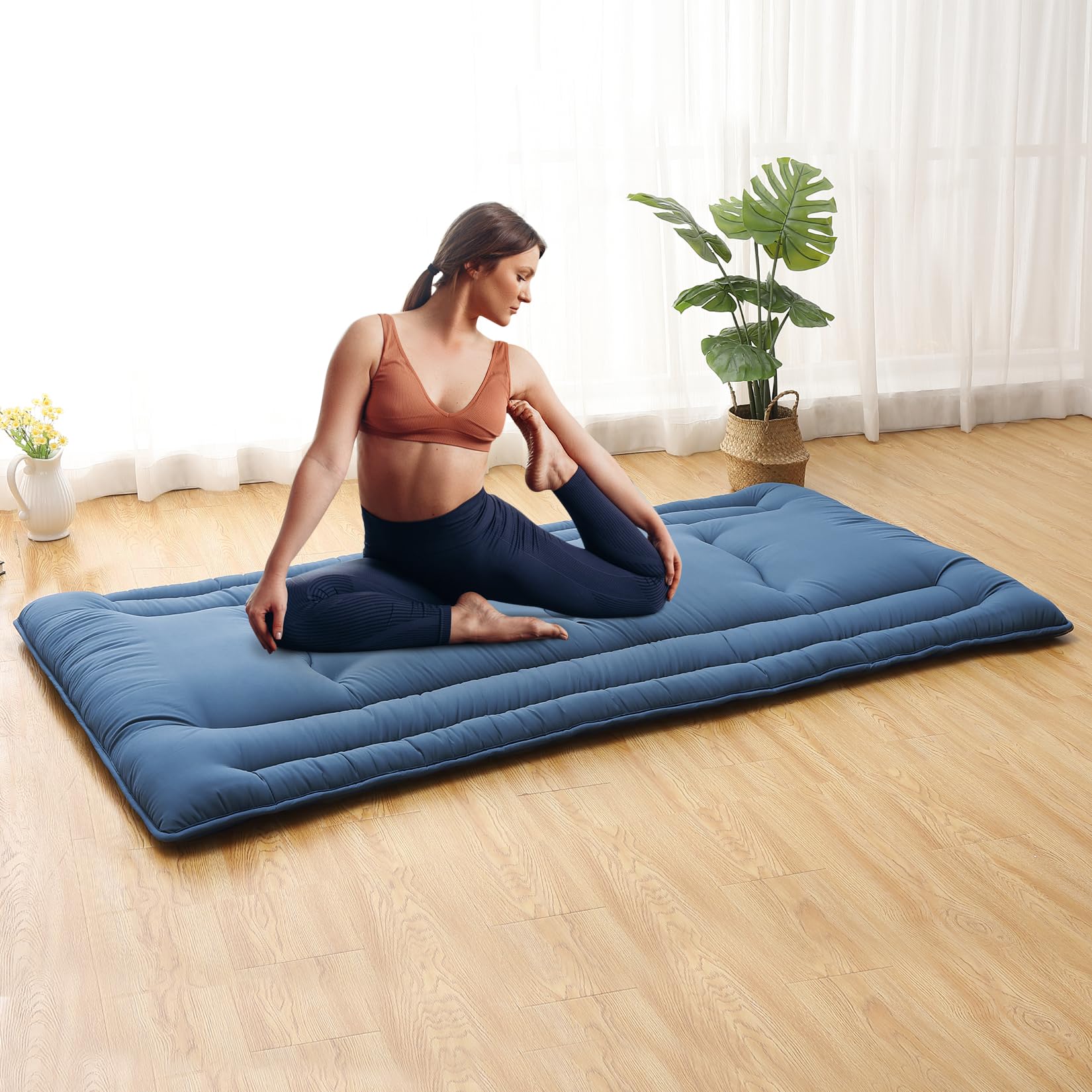 Garvee Twin Size Futon Mattress, Japanese Floor Mattress Floor Bed for Kids Adults Roll Up Sleeping Mattress, Tatami Mat Dorm Floor Mattress Pad for Easy Storage, Navy Blue