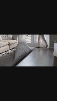 Garvee Modern Black & White 5x7 Striped Area Rug, Curve Design Low Pile Carpet for Living Room Bedroom Office