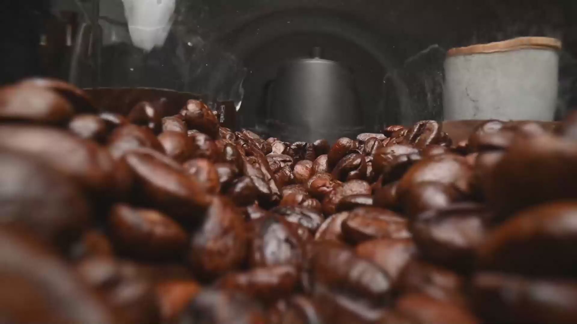 GARVEE 15-Bar Espresso Machine with Built-In Grinder - Professional Coffee and Espresso Maker for Cappuccino and Latte, Semi-Automatic with 77 Oz Removable Water Tank, Silver