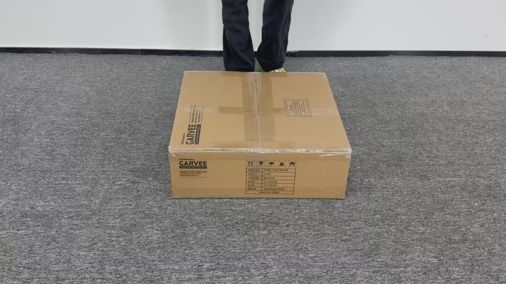 Garvee 24 Inch Electric Lift Dog Grooming Table, Portable Round Professional Pet Grooming Table with Adjustable Overhead Arms and Pedals, for Small and Medium Dogs at Home, Capacity 250 LBS