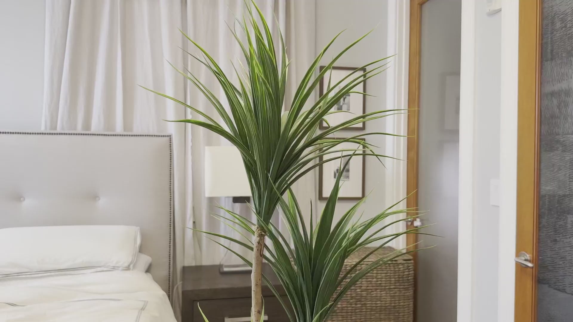 Garvee 4ft Artificial Dracaena Tree, Realistic Fake Tall Dracaena Plant for Indoor Décor, Adjustable Lifelike Faux Tree for Photo Backdrops, Nursery, Living Room, Office