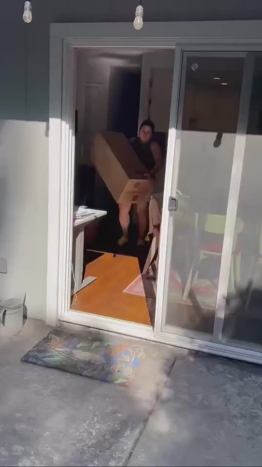 Garvee 23" Tall Planters Set of 2 - Modern Indoor/Outdoor Plant Pots with Drainage Holes, Water Level Monitor, Inner Bucket & Automatic Watering, White