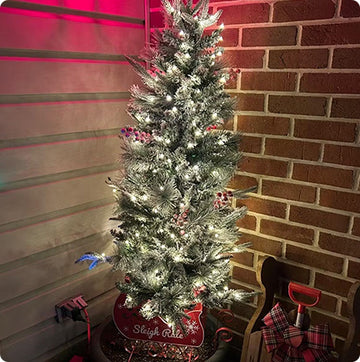 twinkling christmas tree